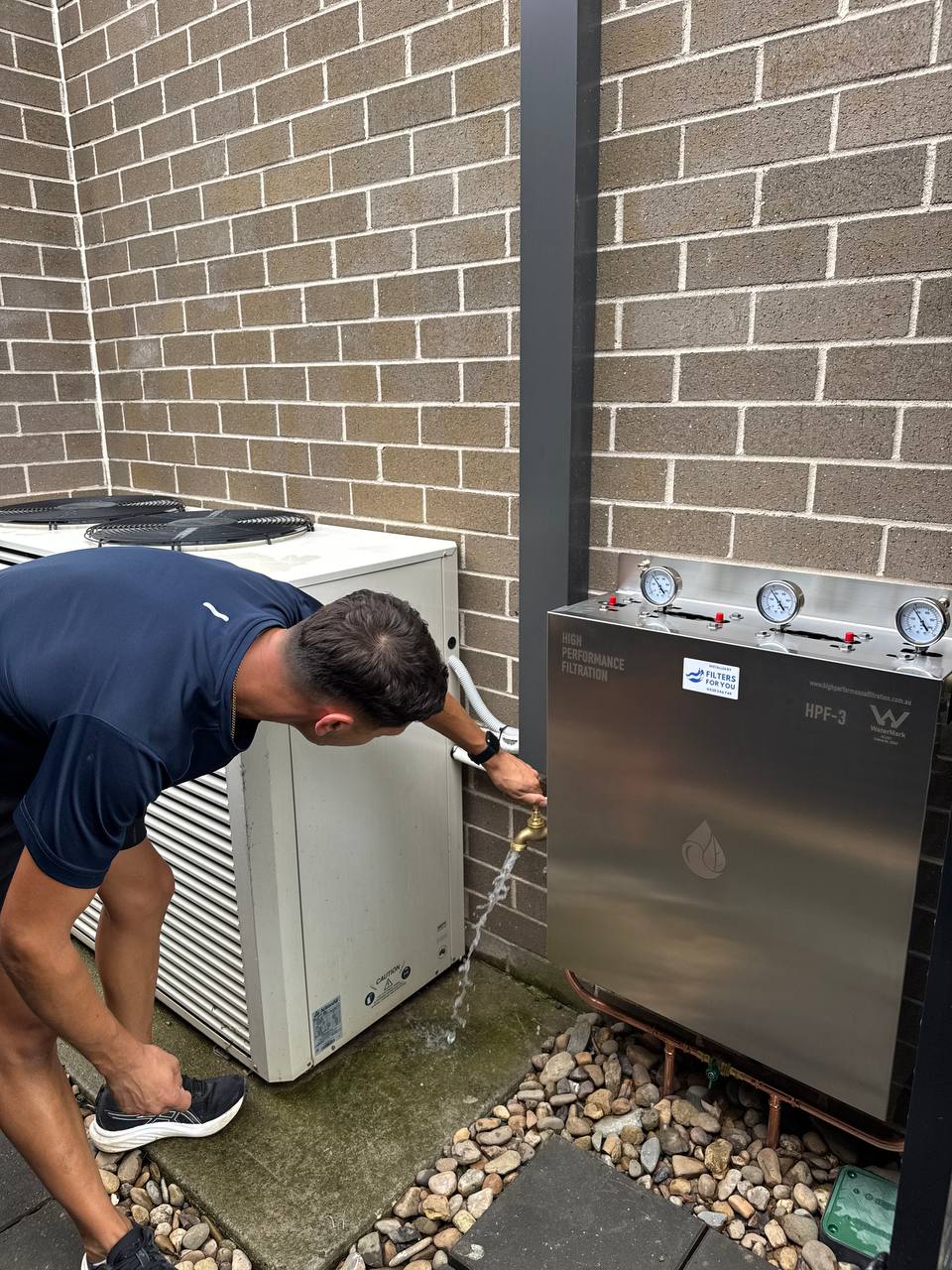 Stainless steel whole house water filter tested and running at Sydney home